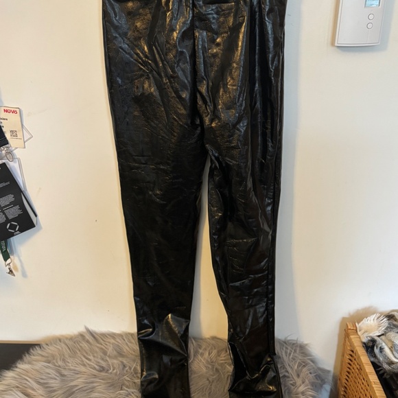 Faux leather black pants like new - Picture 3 of 3